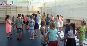 Élő zenére járták a felsőpakonyi néptánctáborban