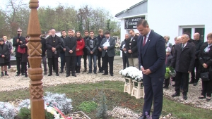 Kopjafa állítás Üllő